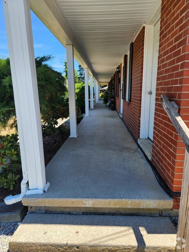 Bowman Lawn Student Apartments for Rent Roanoke, VA 4 Rentals