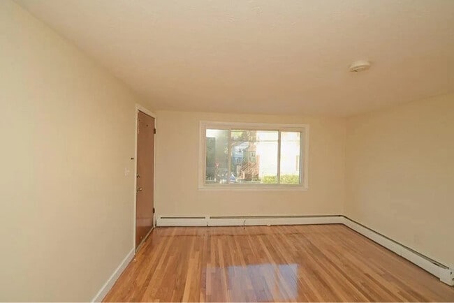 Foto del edificio - 19 Crossman St