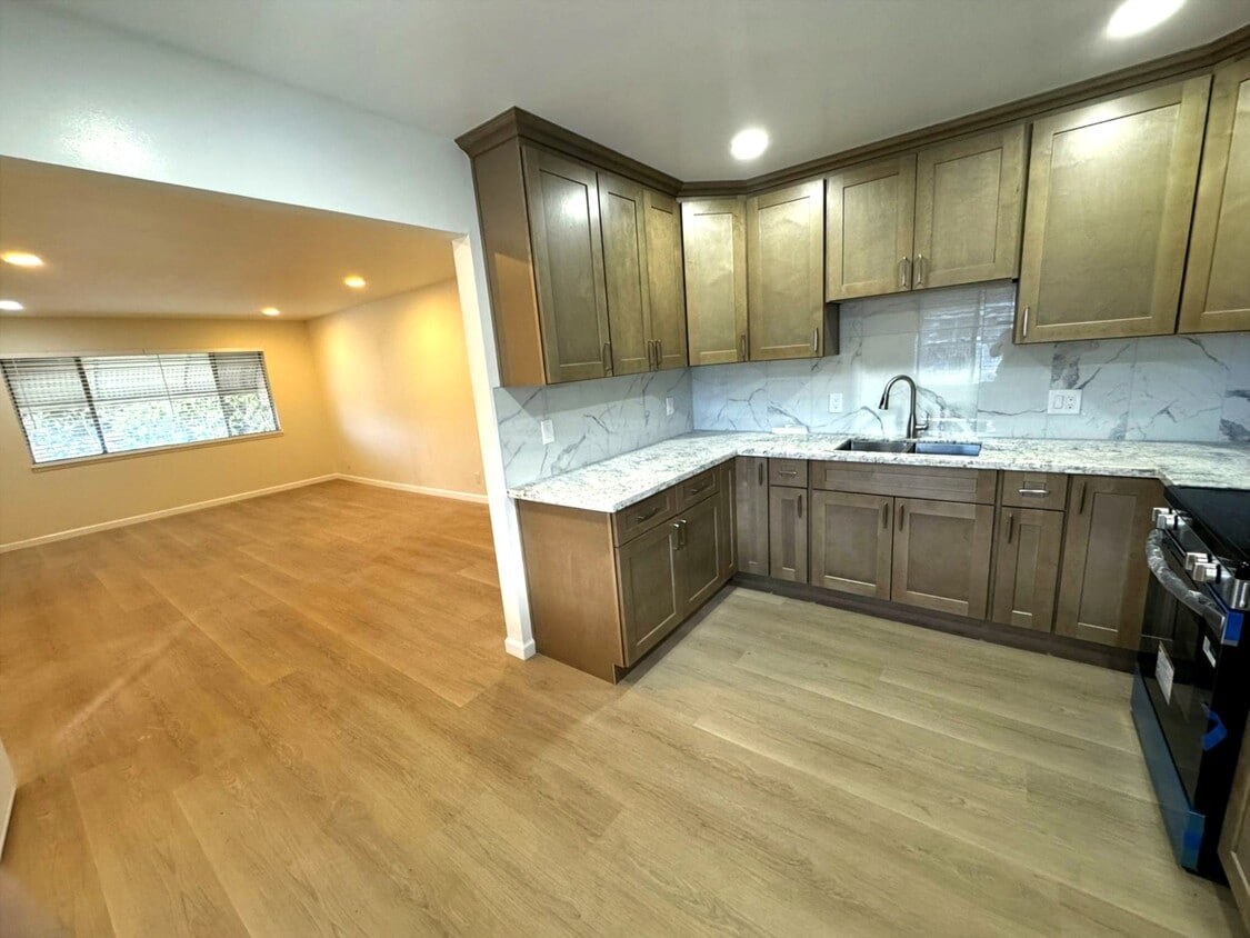 Foto principal - 718 Teresi Ct