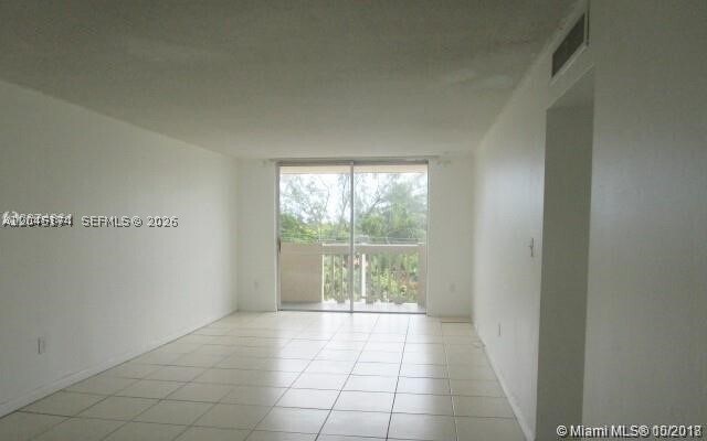 Building Photo - 1800 Sans Souci Blvd