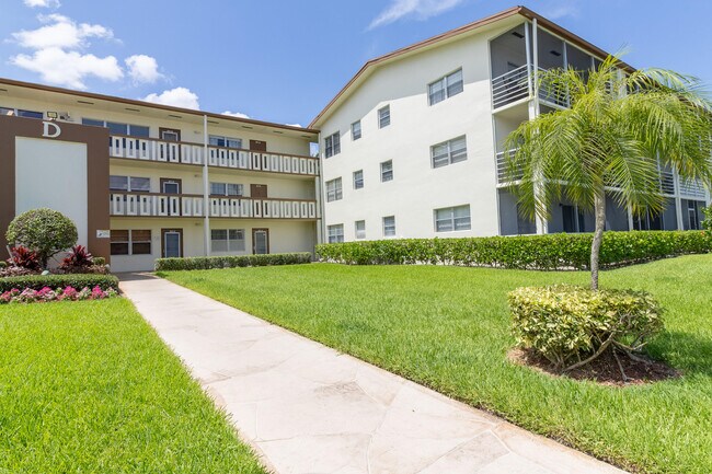 Foto del edificio - 158 Mansfield D