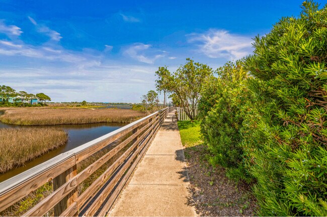 Building Photo - 723 Marsh Harbor Dr