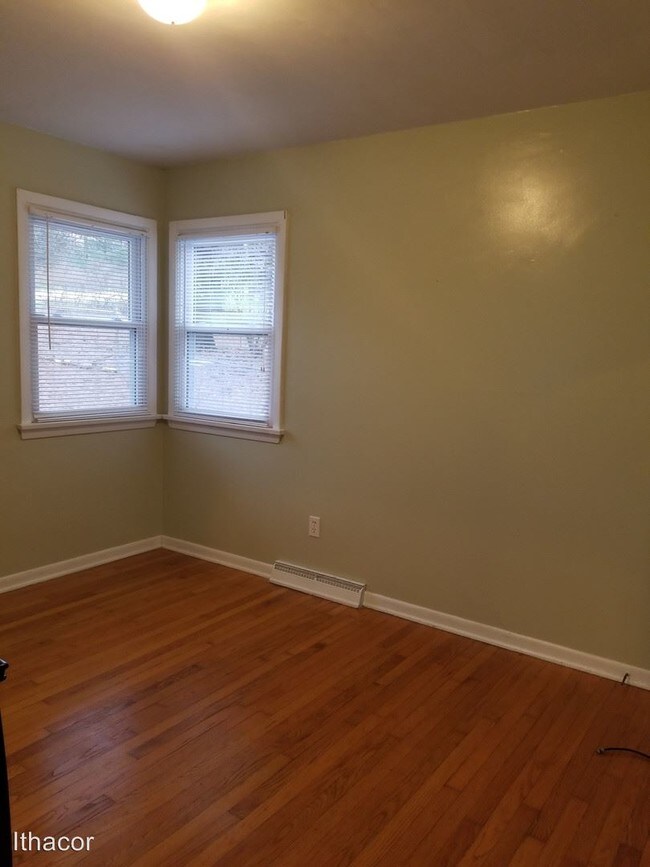 Building Photo - 3 br, 2 bath House - 27 Ferguson Rd