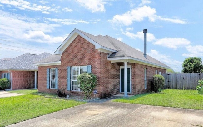Building Photo - 6916 Sandfield Dr