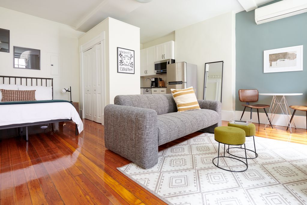 Foto principal - 909 N I St