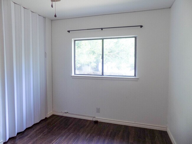 Foto del edificio - 13039 Chimney Oak Dr