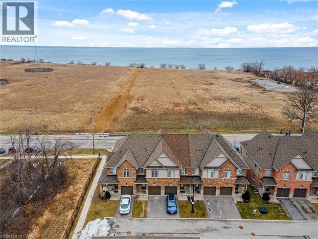 Building Photo - 515 Winston Rd