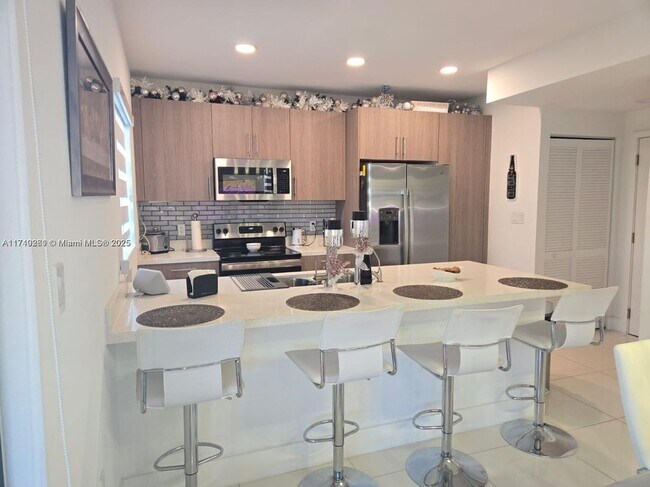 Foto del edificio - 249 NW 12th Ct