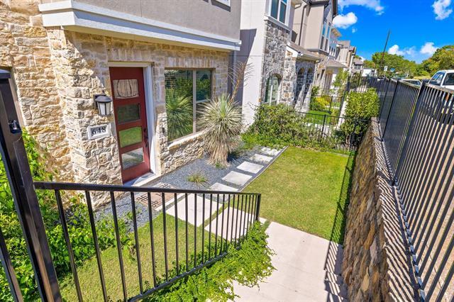 Foto del edificio - 648 Aspen Valley Ln