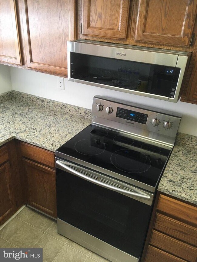 Foto del edificio - 12255 Stevenson Ct