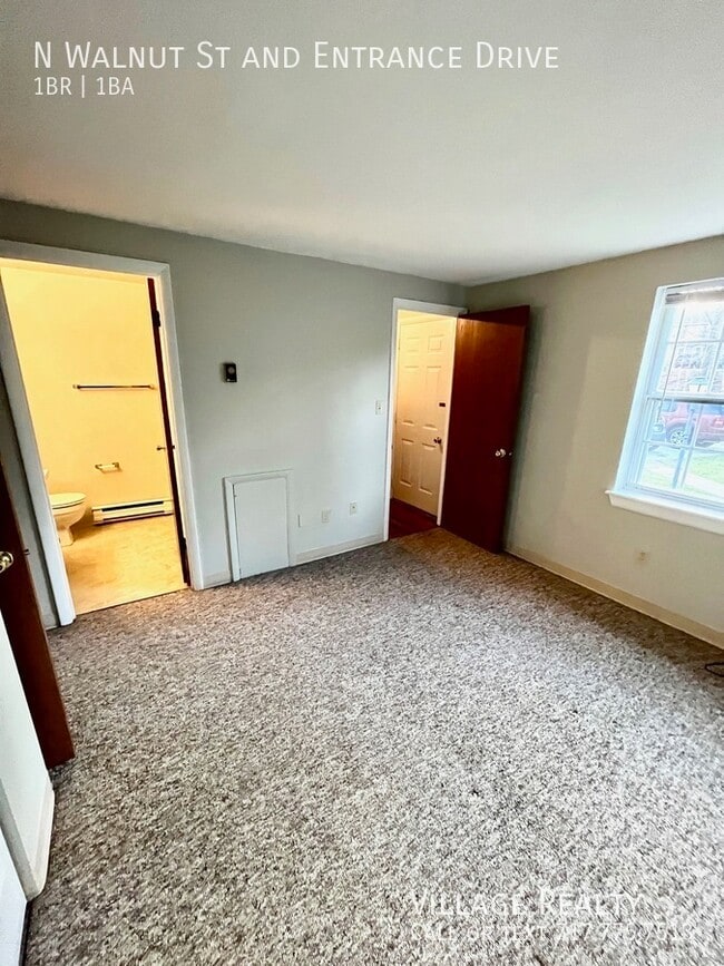 Building Photo - 312 N Walnut St