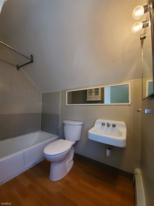 Building Photo - Studio, 1 bath Condo - 26 Moore St