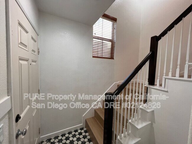 Foto del edificio - 1879 Fargo Ln