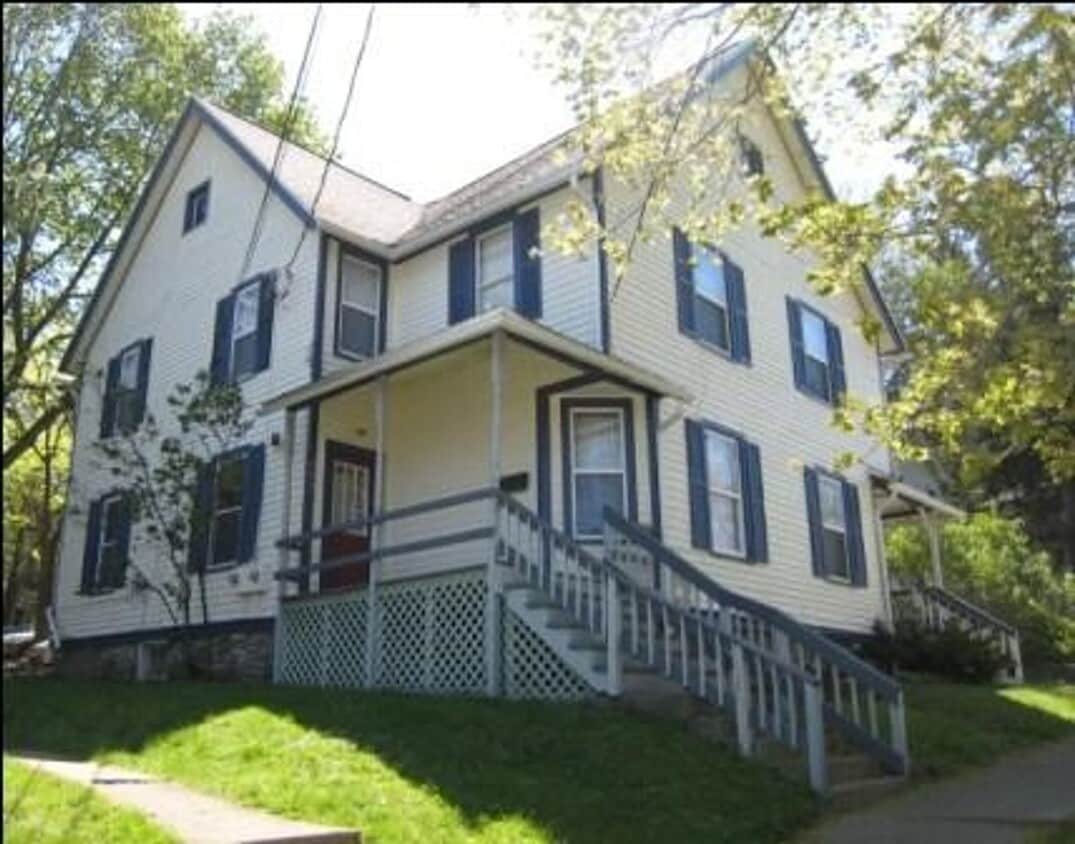 Primary Photo - 405-409 S Aurora Street
