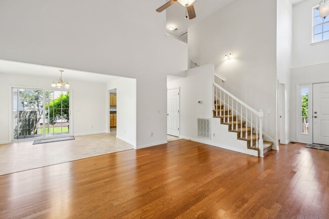 Building Photo - 4012 Kristen St