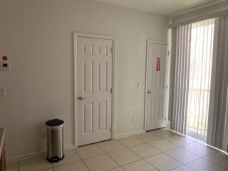 Building Photo - 5027 Tideview Cir