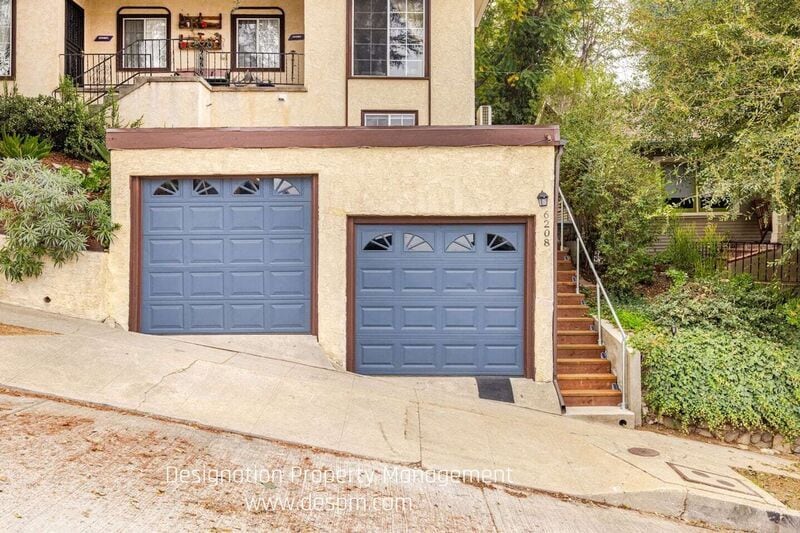 Primary Photo - 6208 Roy St