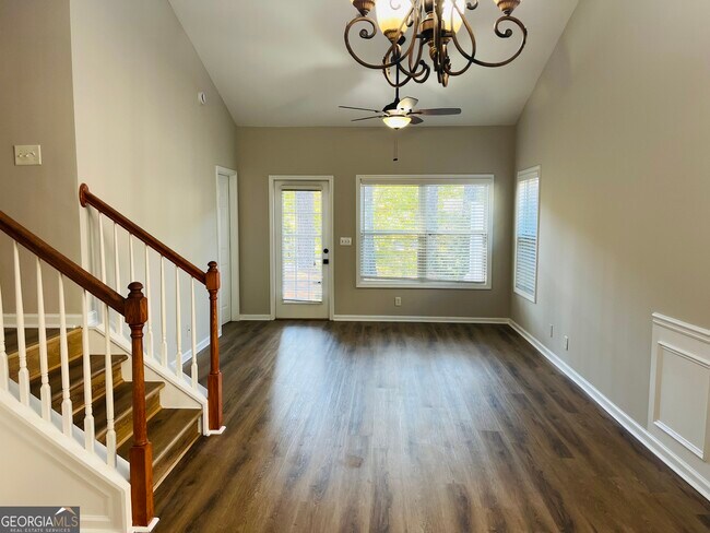 Foto del edificio - 109 Stonebridge Crossing