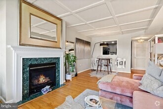Building Photo - 2609 Douglass Pl SE
