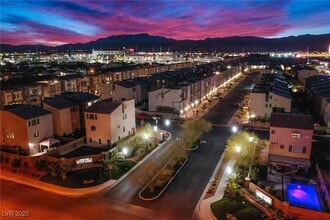 Building Photo - 8040 Haywood Estate Ave