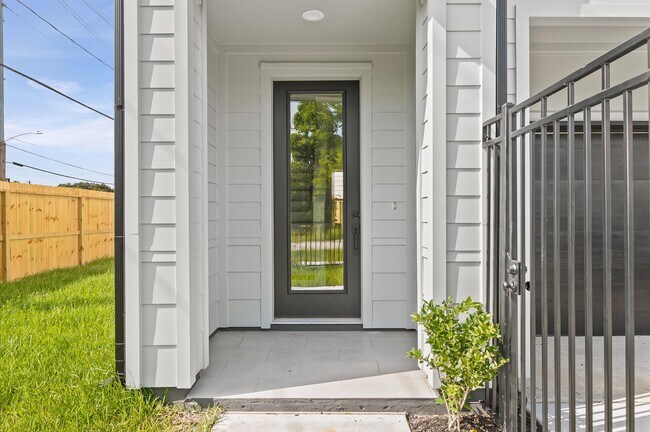 Foto del edificio - 3603 Mt Pleasant St