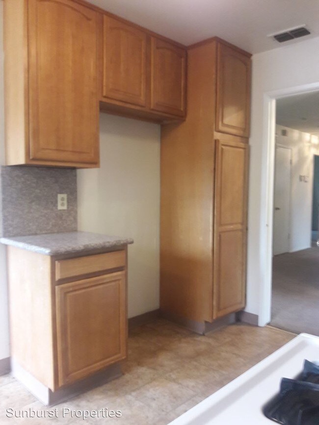 Foto del edificio - 3 br, 2 bath House - 6425 Friday Circle