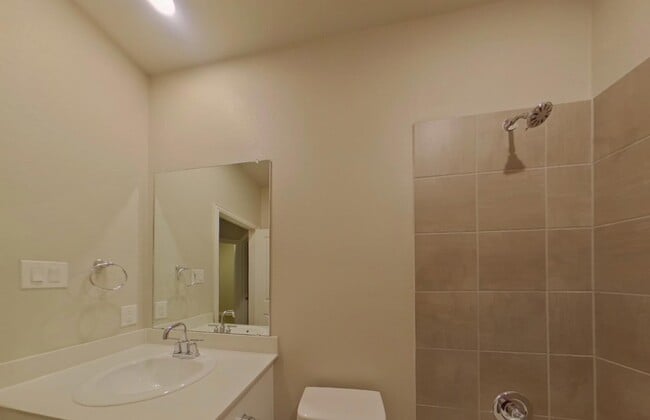 Building Photo - Warm, Welcoming, and Wonderfully Maintained 3-Bedroom Home