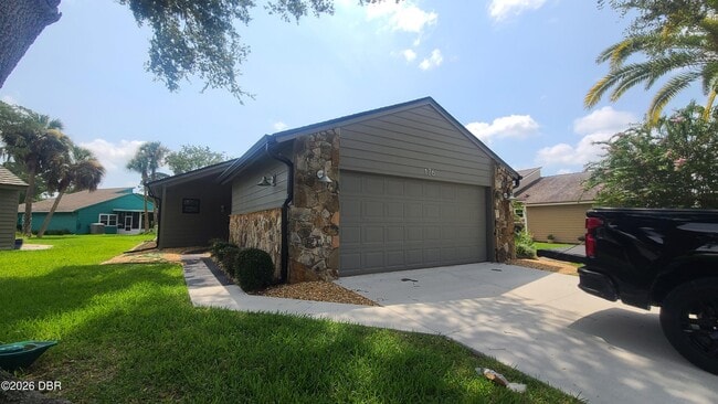 Building Photo - 176 Gull Cir N