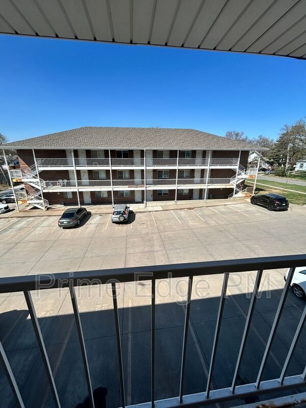 Foto del edificio - 4621 Prescott Ave