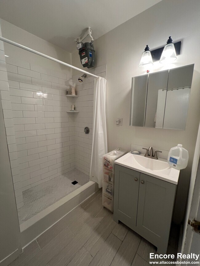 Foto del edificio - 38 Hemenway St