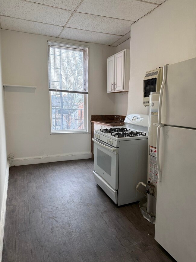 Foto del edificio - 434 Central Ave