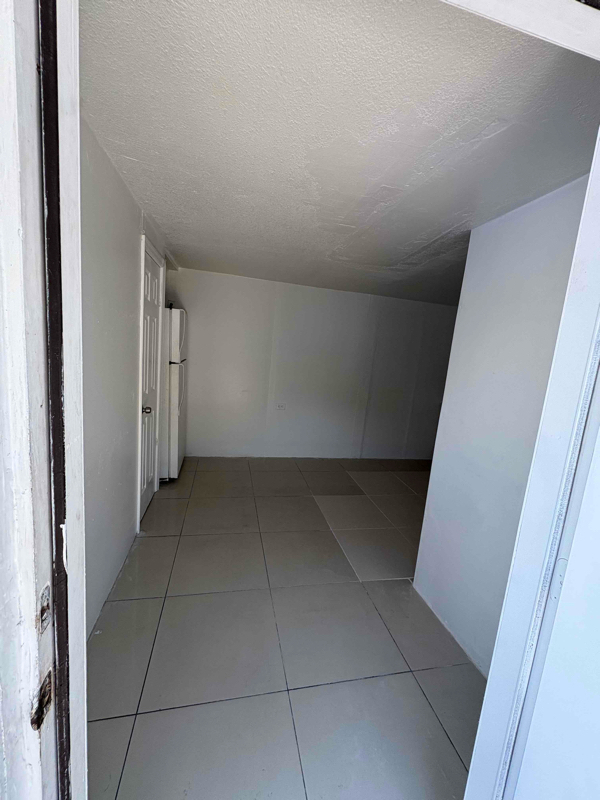 Building Photo - 1331 SW 129th Ave
