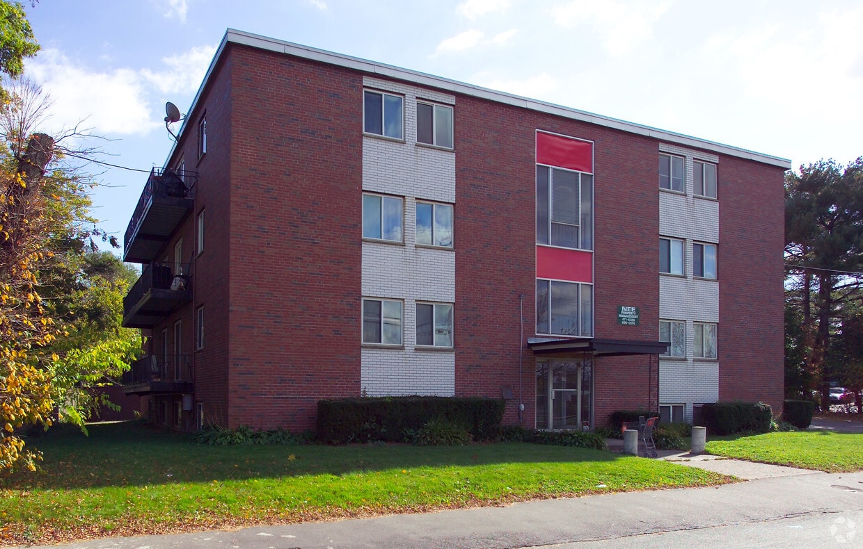 Building Photo - 37-39 Pond St