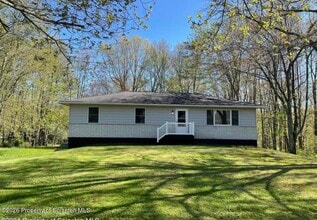 Building Photo - 149 Schlittler Rd