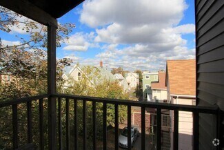 Building Photo - 53 Hinckley St