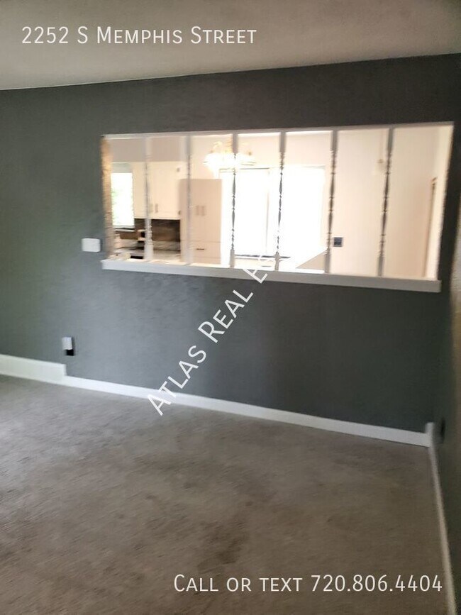 Building Photo - Homey 4 bed 2 bath on a quiet cul-de-sac i...