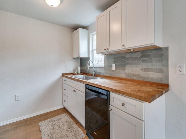 Foto del edificio - 923 S 1st St