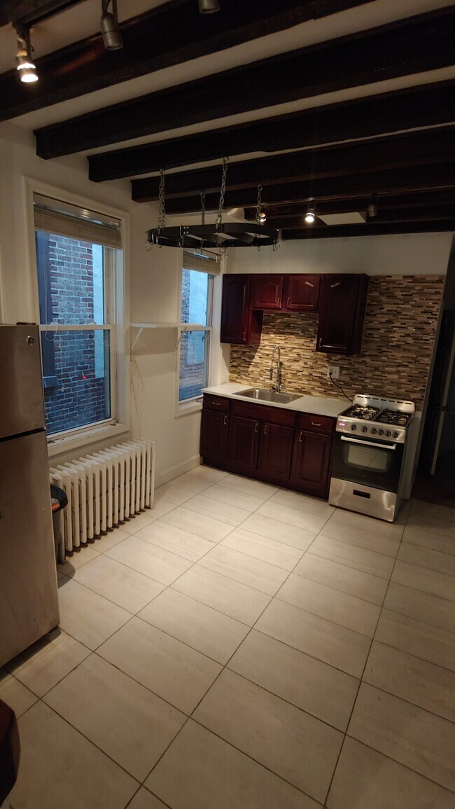 Foto del edificio - 218 Bainbridge St