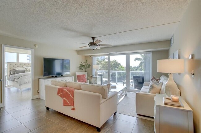 Foto del edificio - 2841 N Ocean Blvd
