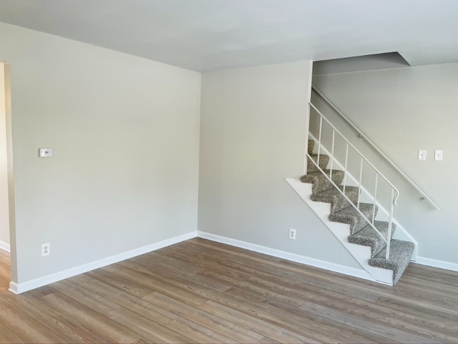 Photo - 1612 S Madison St Apartment