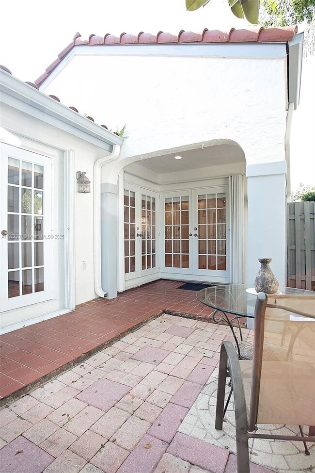 Foto del edificio - 1361 Cottonwood Cir