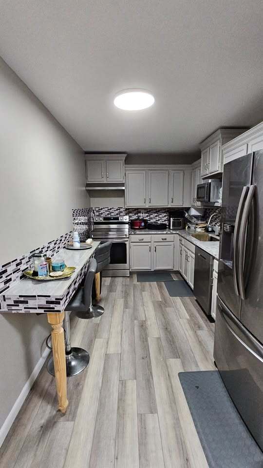 Building Photo - 2310 Cromwell Hills Dr
