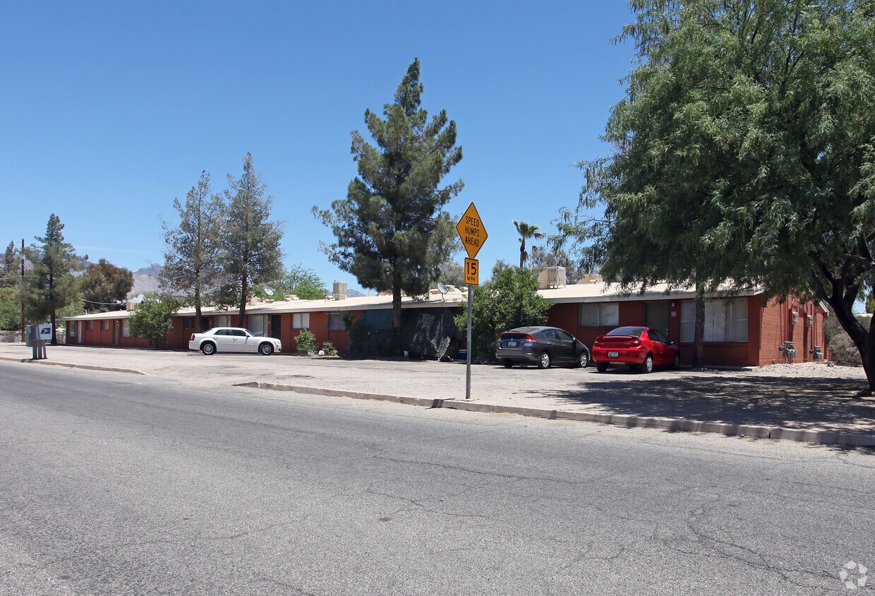 Foto del edificio - Suncrest Apartments