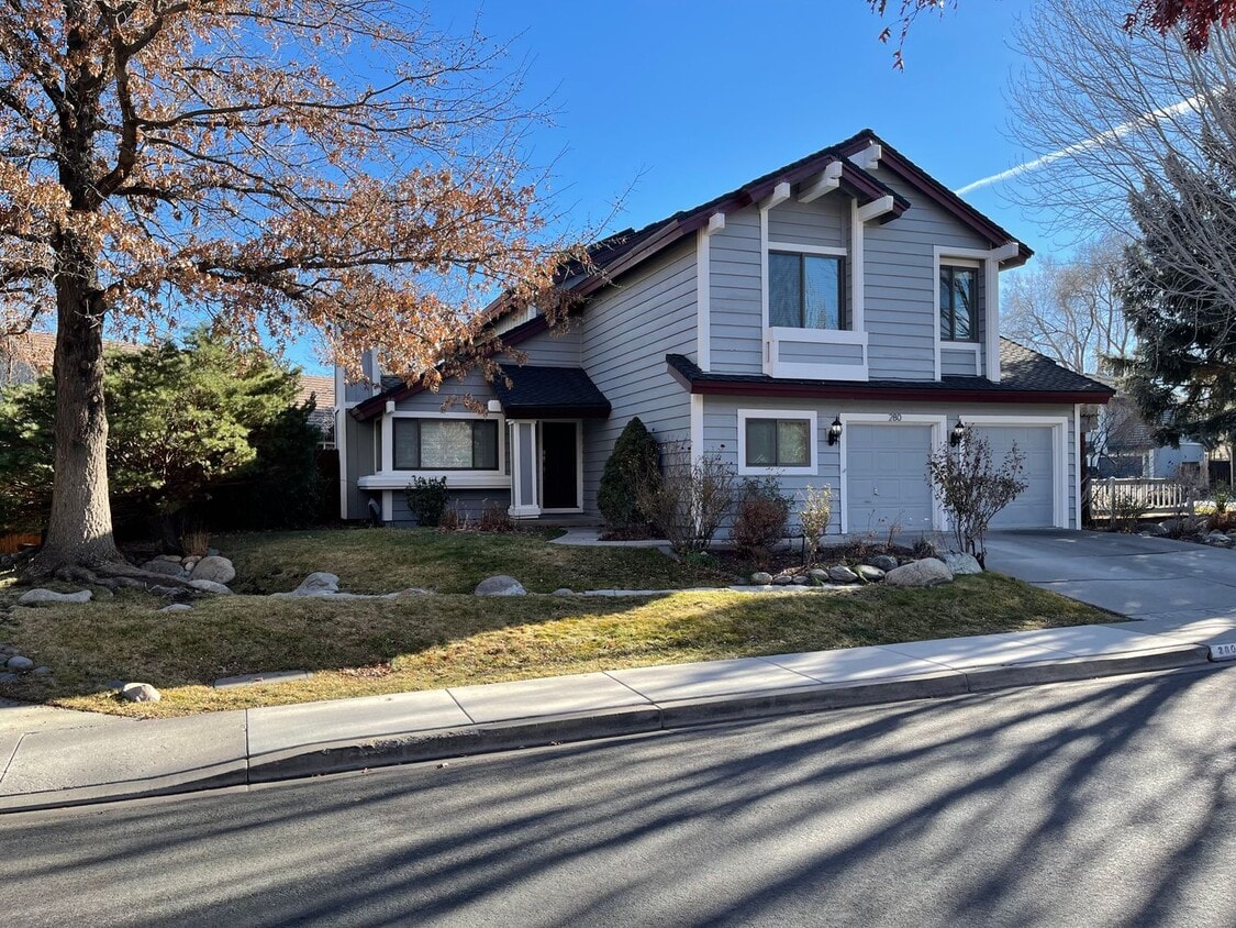 Primary Photo - Southwest Reno Charmer