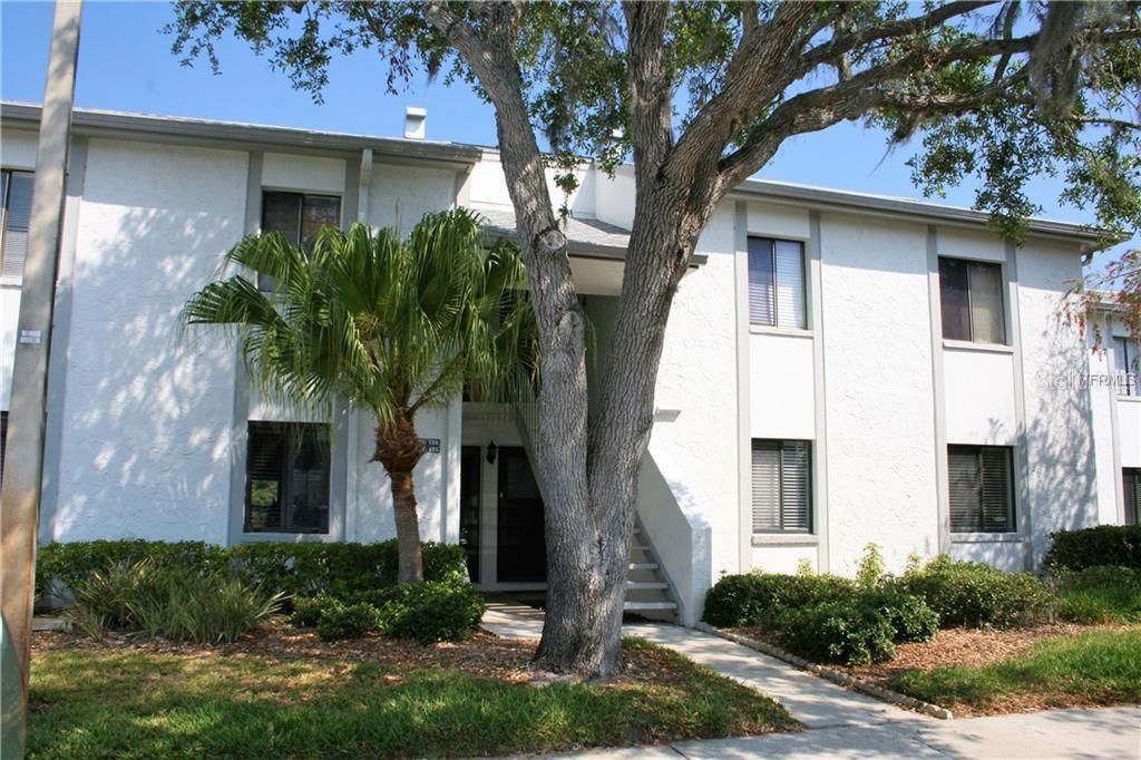 Primary Photo - 128 E Cypress Ct
