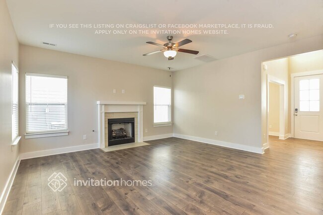 Building Photo - 322 Charity Ln