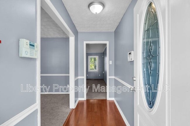 Building Photo - 6799 Buttermere Dr