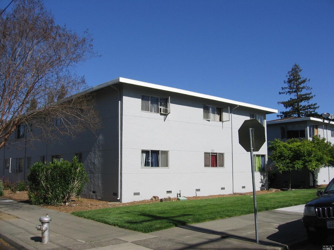 Primary Photo - 505 Franklin St