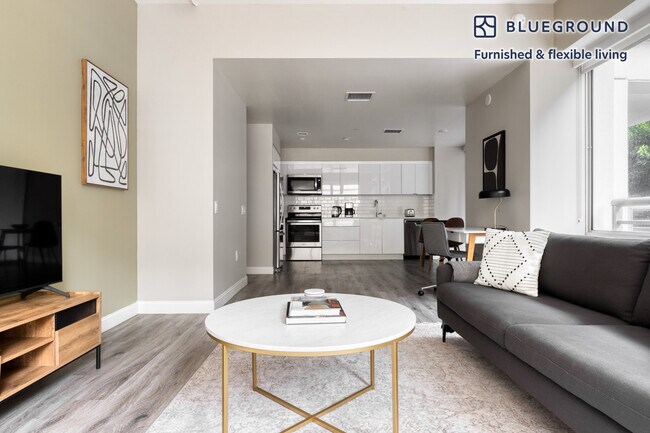 Foto del edificio - 225 S Olive St