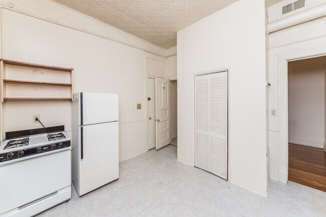 Foto del edificio - 657 N Noble St
